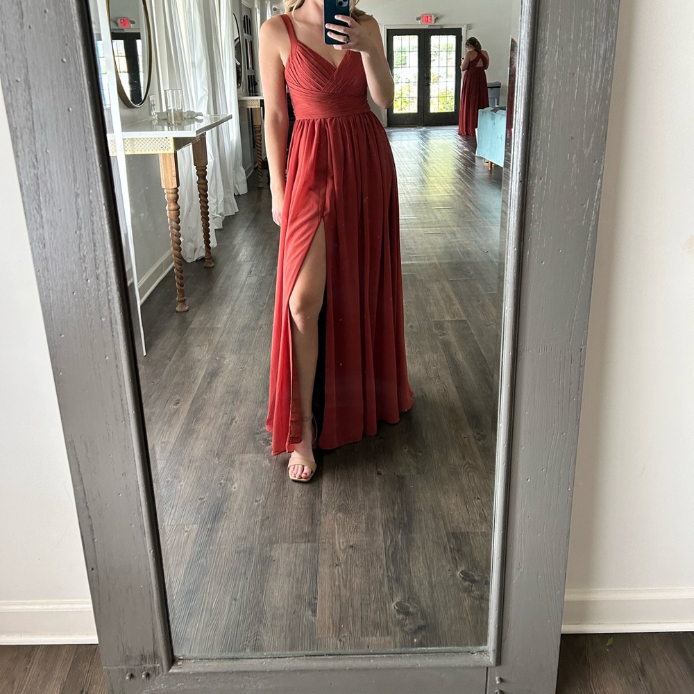 AZAZIE CHANEL
A-Line Pleated Chiffon Floor-Length Dress Terracotta